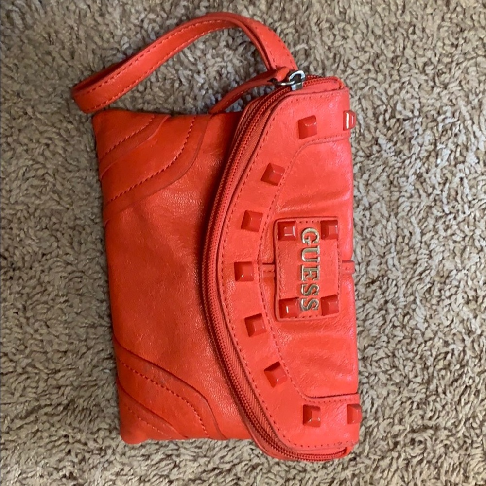 Guess wristlet